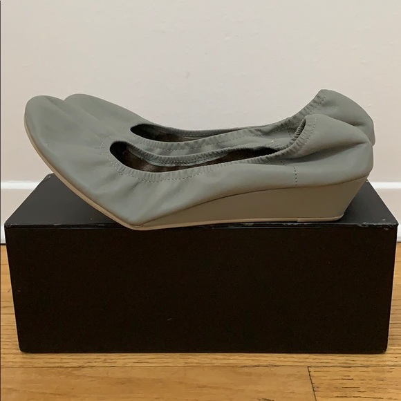 Sue London Shoes - Sue London Wedge Ballet Flat